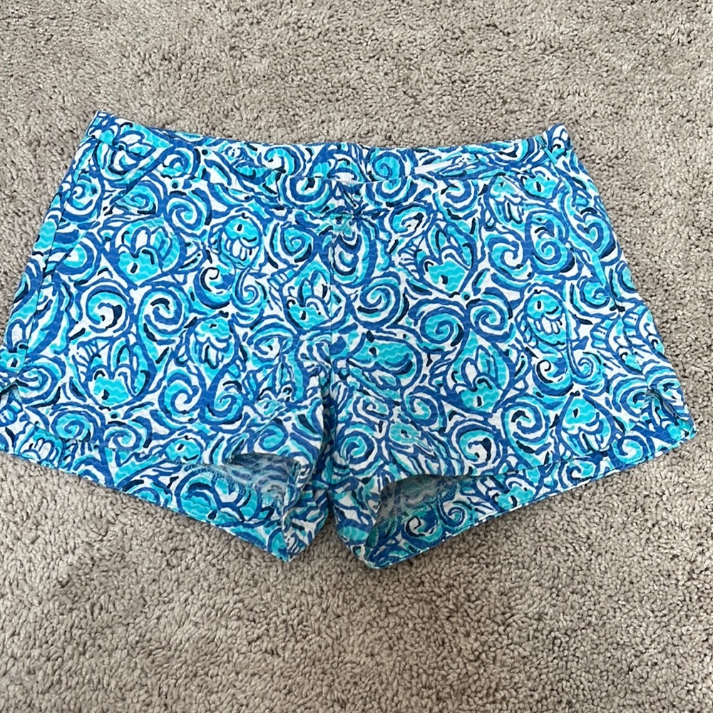 Lilly Pulitzer shorts size 2
